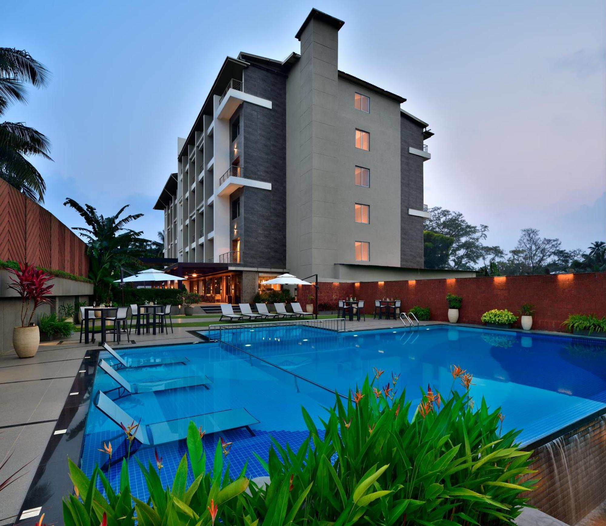Citadines Arpora Nagoa Goa Exterior foto
